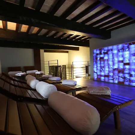 Castello Di Baccaresca 农家乐 *