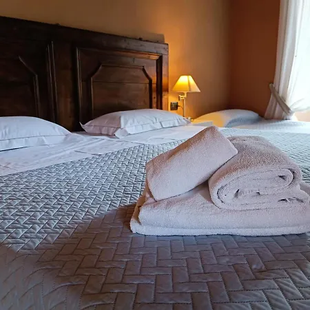 Castello Di Baccaresca Agroturismo