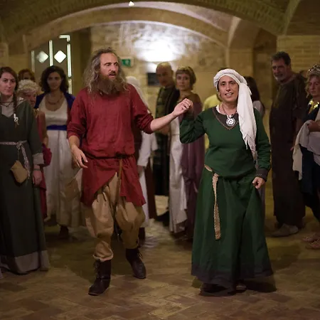 Castello Di Baccaresca Farma Branca