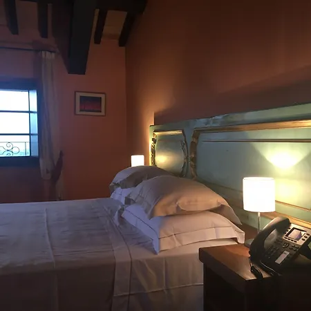 Castello Di Baccaresca *