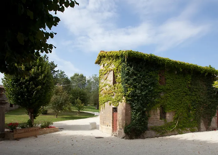 Castello Di Baccaresca Alloggio per agriturismo Branca