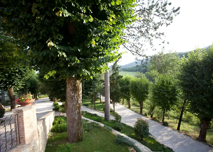 Castello Di Baccaresca Alloggio per agriturismo Branca