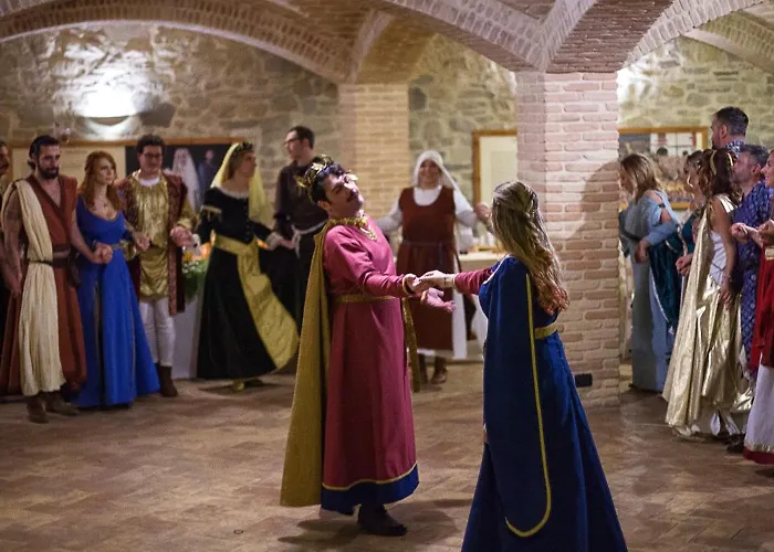 Фермерский дом Castello Di Baccaresca Branca