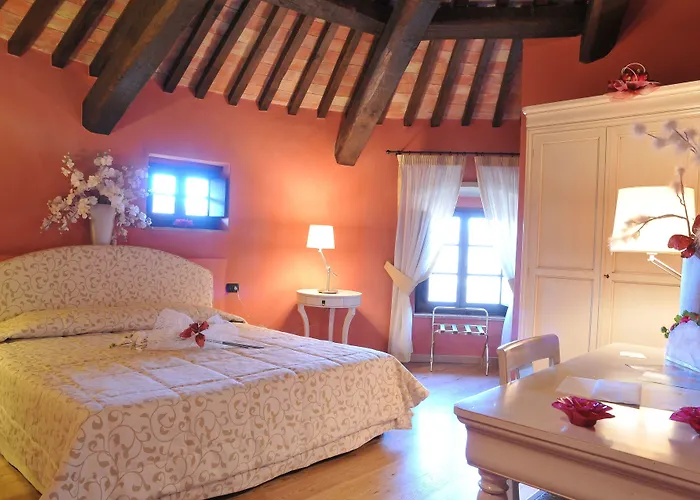 Castello Di Baccaresca Фермерский дом