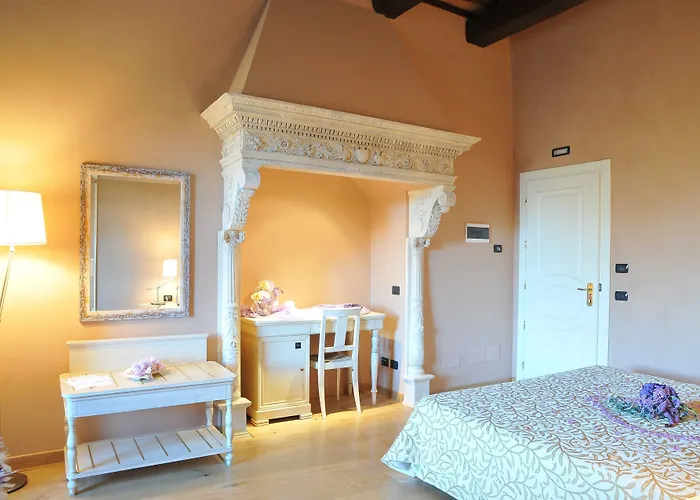 Castello Di Baccaresca Alloggio per agriturismo Branca