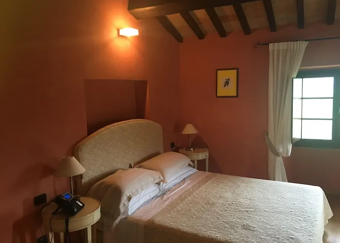 Castello Di Baccaresca *